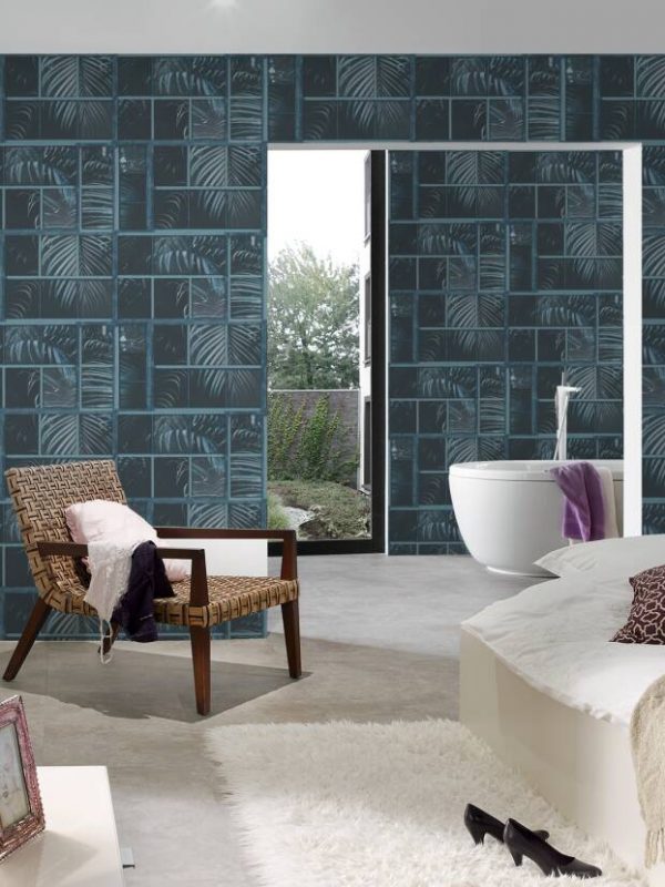 Livingwalls Wallpaper «Floral, Black, Blue» 377404